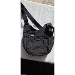 Baggallini Criss Cross Crossbody Black Purse